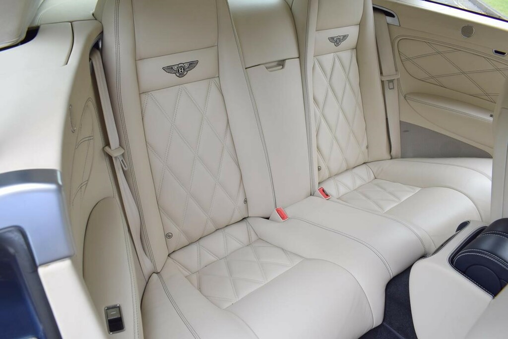 Bentley Continental Mulliner Blue #4