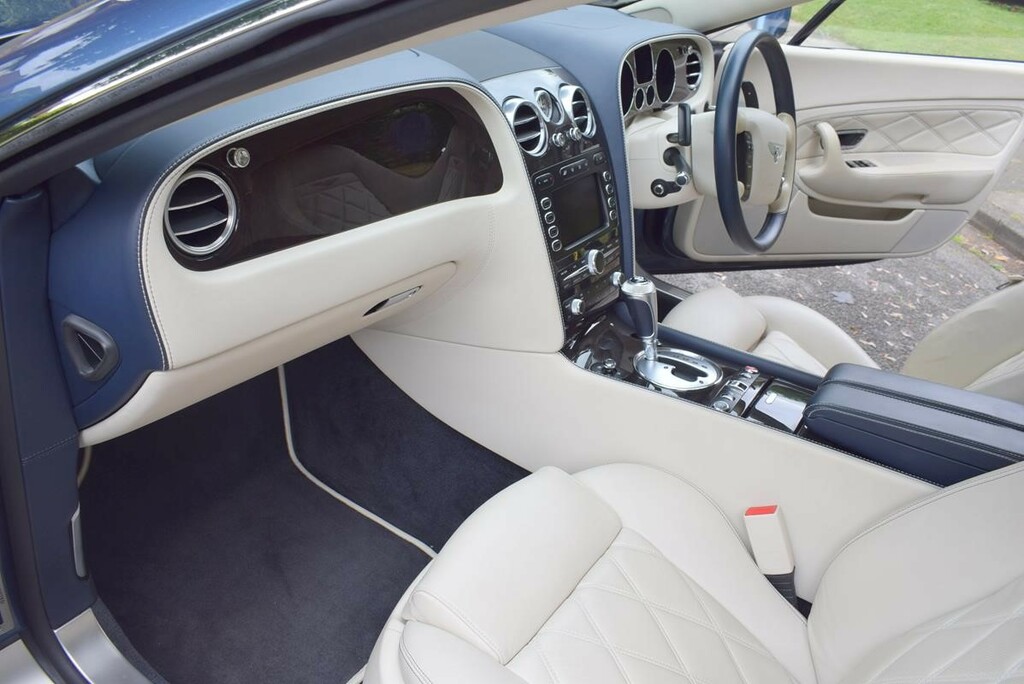Bentley Continental Mulliner Blue #3