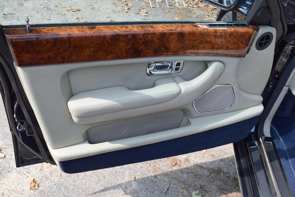 Bentley Arnage Red Label #18