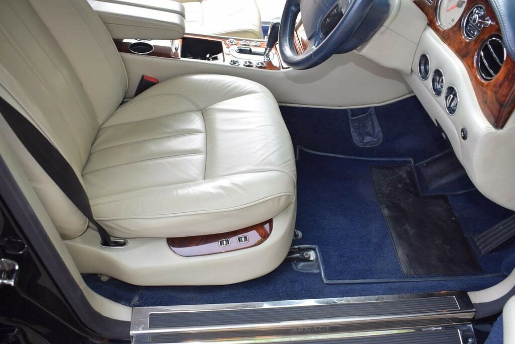 Bentley Arnage Red Label #12