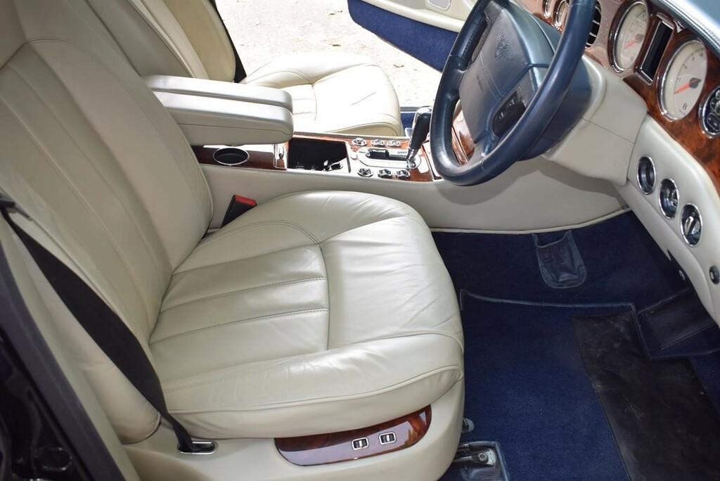Bentley Arnage Red Label #10
