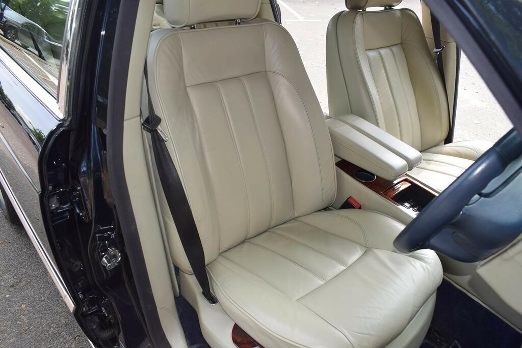 Bentley Arnage Red Label #16