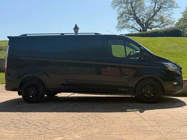Ford Transit Custom 2022 2.0 340 Ecoblue Trail Panel Van Ma MM72PXS Black #3