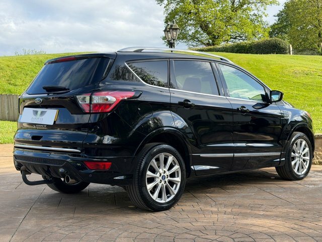 Ford Kuga 2017 2.0 Tdci Vignale Suv Powershift Aw FT17OED Black #5