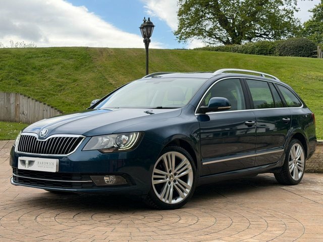 Skoda Superb 2014 2.0 Tdi Elegance Estate Dsg 4Wd Eu Blue #2