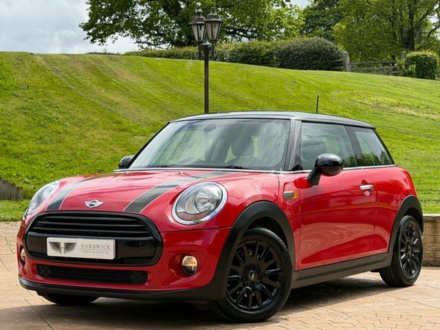 Mini Hatch 2017 1.5 Cooper Hatchback Euro 6 RV67DFN Red #2
