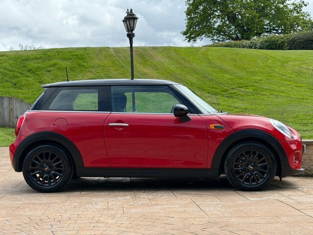 Mini Hatch 2017 1.5 Cooper Hatchback Euro 6 RV67DFN Red #3