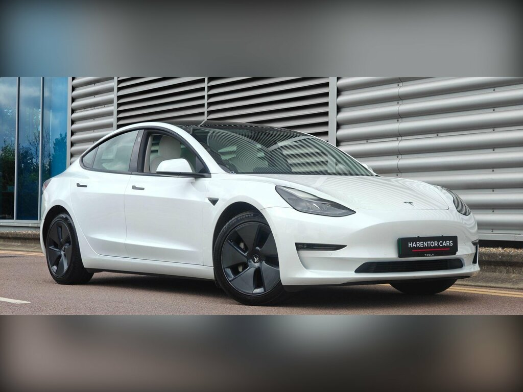 Tesla Model 3 Dual Motor Long Range 4Wde White