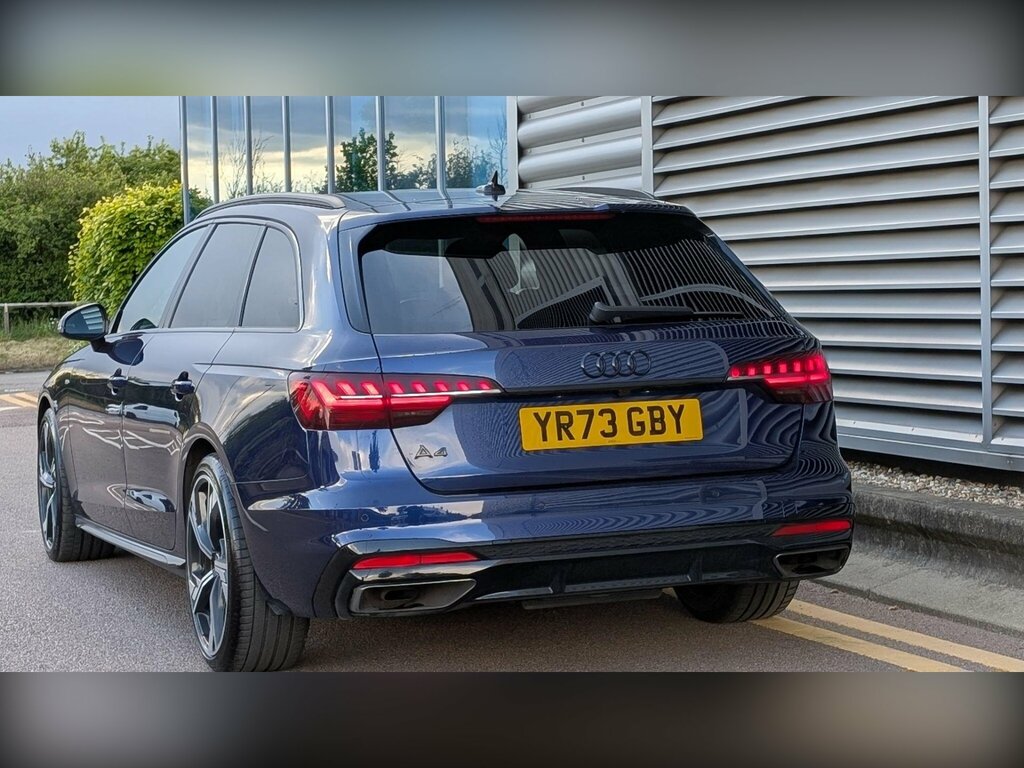 Audi A4 Avant 2.0 Tfsi 40 Black Edition S Tronic Euro 6 Ss YR73GBY Blue #4