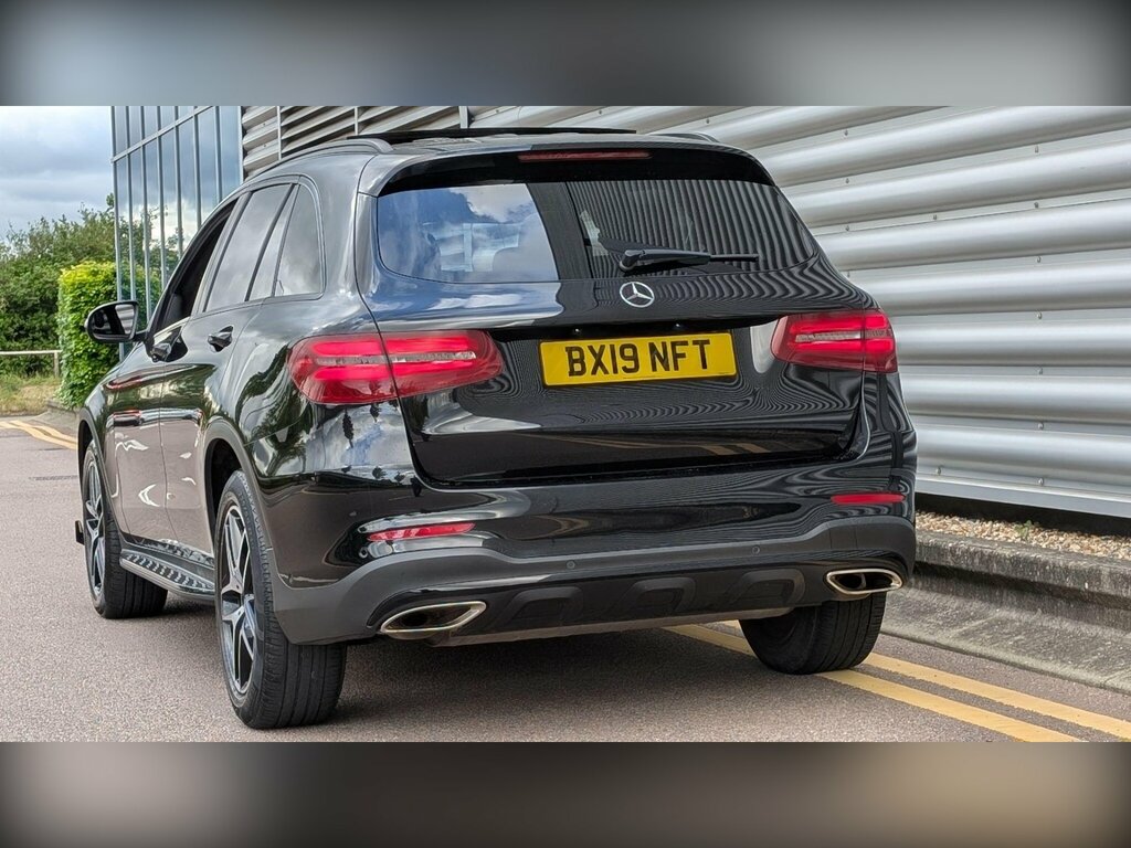 Mercedes-Benz GLC Class 2.0 Glc250 Amg Night Edition G-tronic 4Matic Euro Black #3