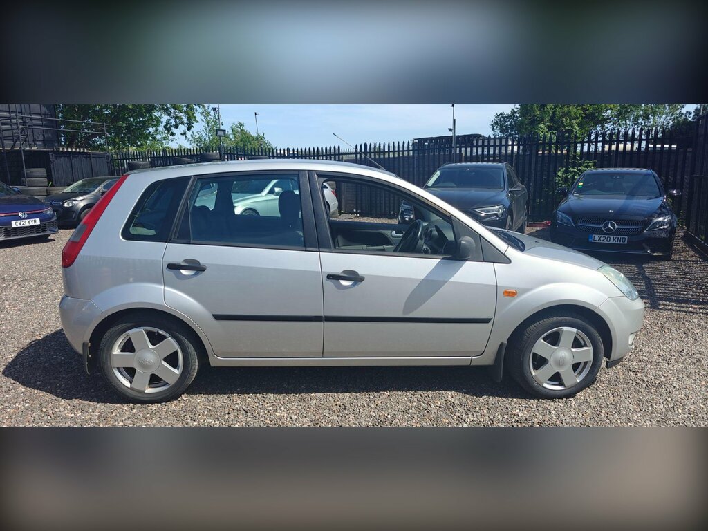 Ford Fiesta 1.4 Zetec RL02PKF Silver #2
