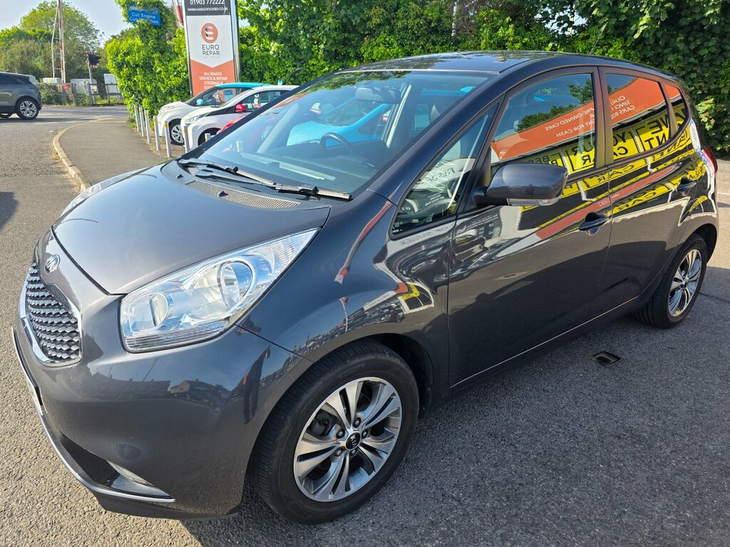 Kia Venga 1.6 3 Mpv Euro 6 123 Bhp LC65FDP Silver #6