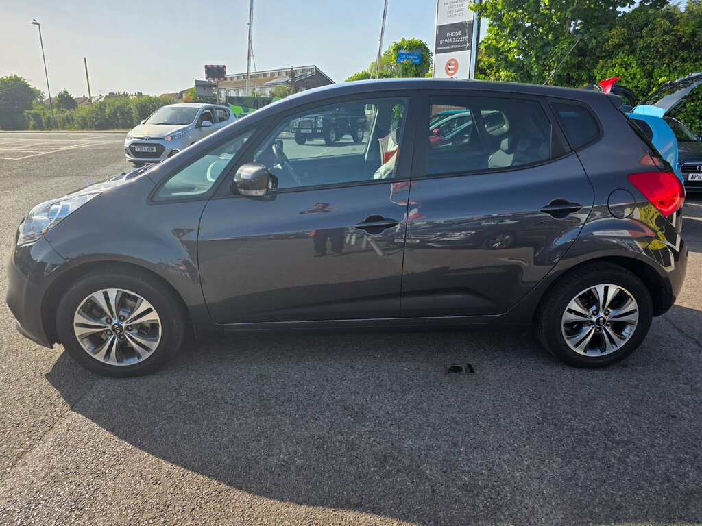 Kia Venga 1.6 3 Mpv Euro 6 123 Bhp LC65FDP Silver #5