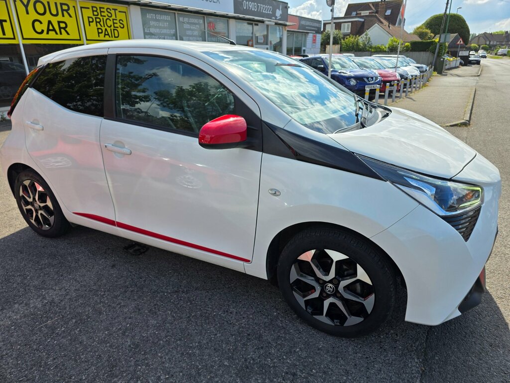 Toyota Aygo 1.0 Vvt-i X-trend Hatchback Euro White