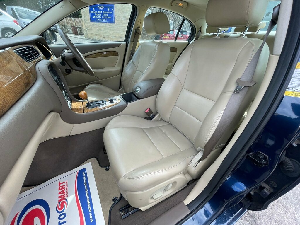 Jaguar S-Type S-type Se V6 Silver #28
