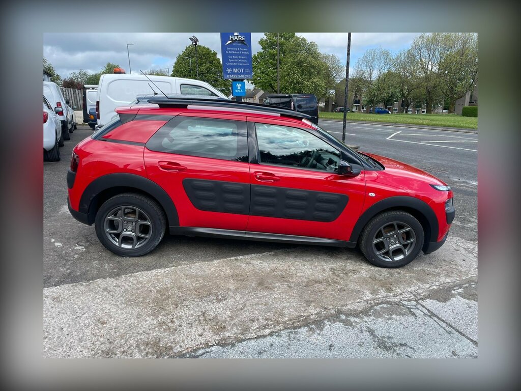 Citroen C4 Cactus 1.6 Bluehdi Feel Hatchback Euro Red #6