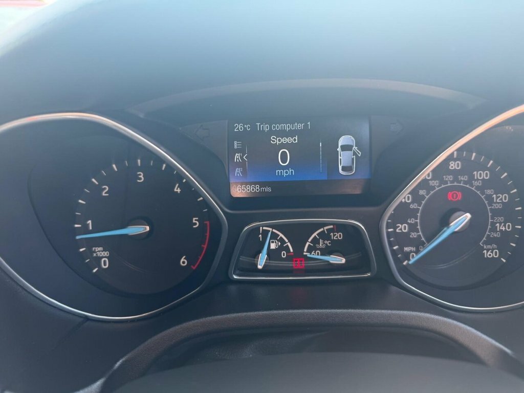 Ford Focus 1.5L Titanium X RX15EYW Red #5