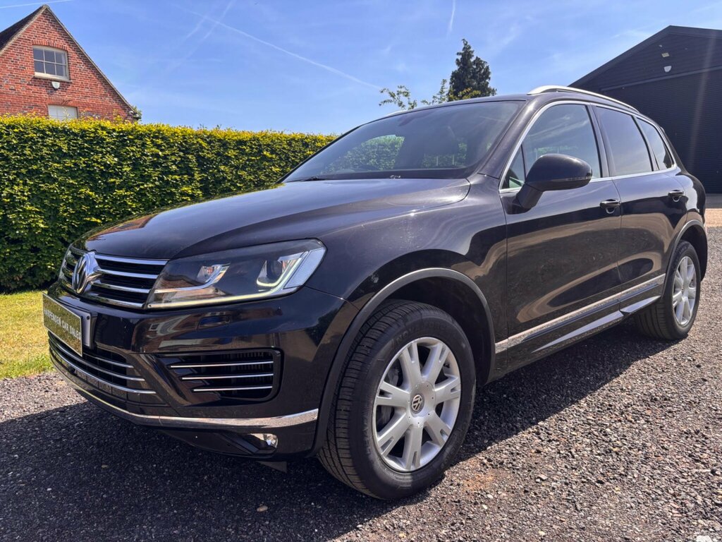 Volkswagen Touareg 3.0 Tdi V6 Bluemotion Tech R-line Suv T SE16JYY Black #3