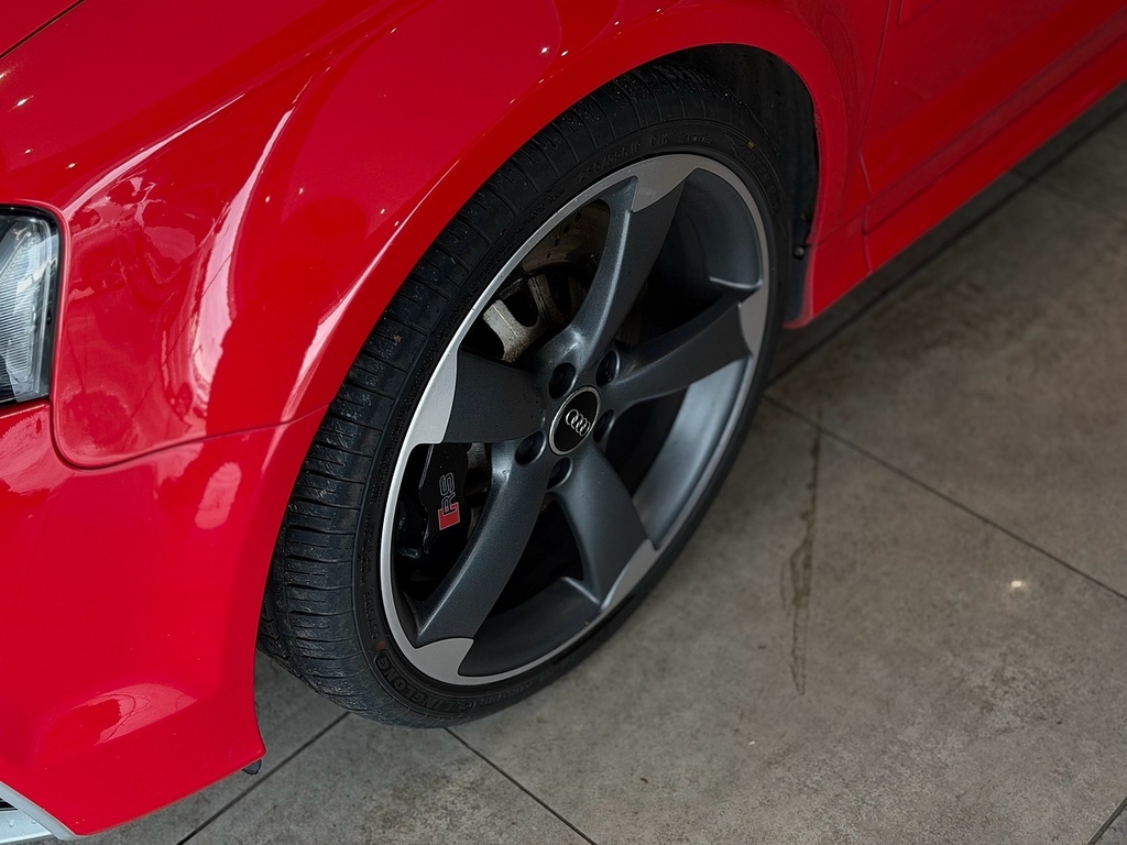 Audi RS3 Tfsi Hatchback 2.5 Red #4