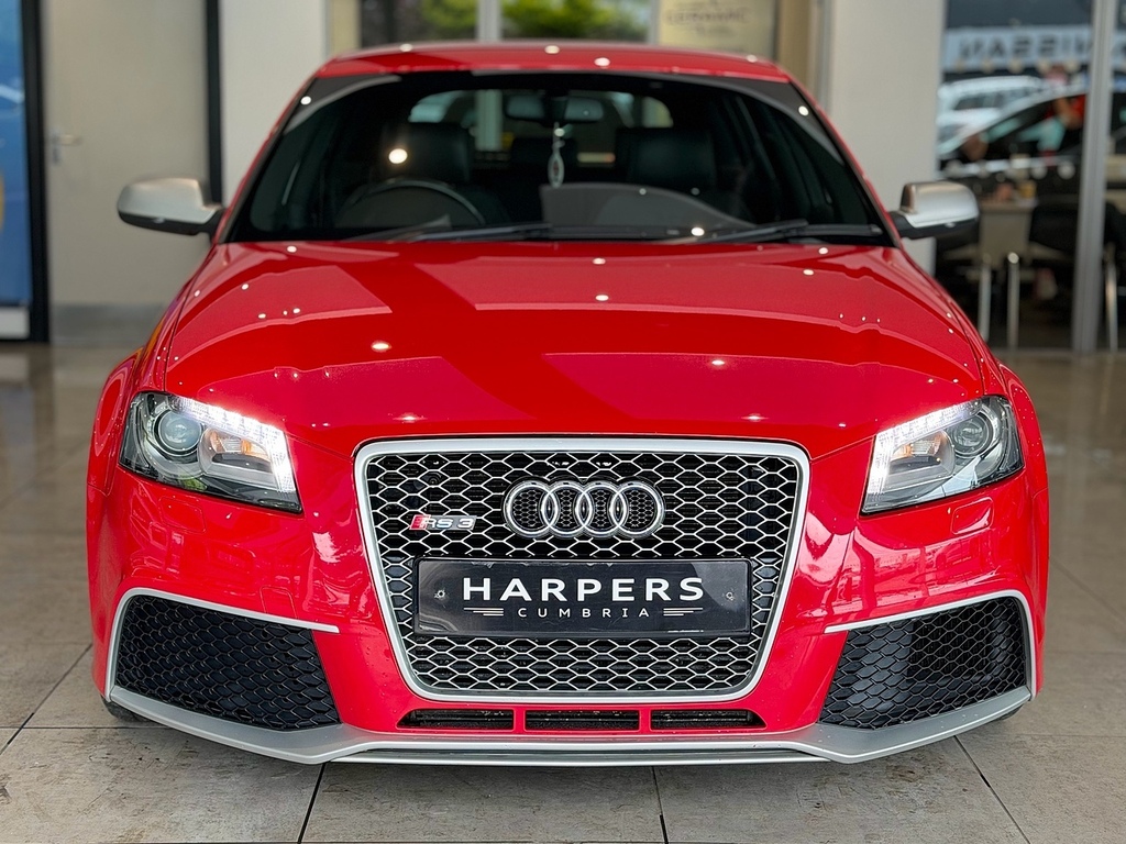 Audi RS3 Tfsi Hatchback 2.5 Red #2