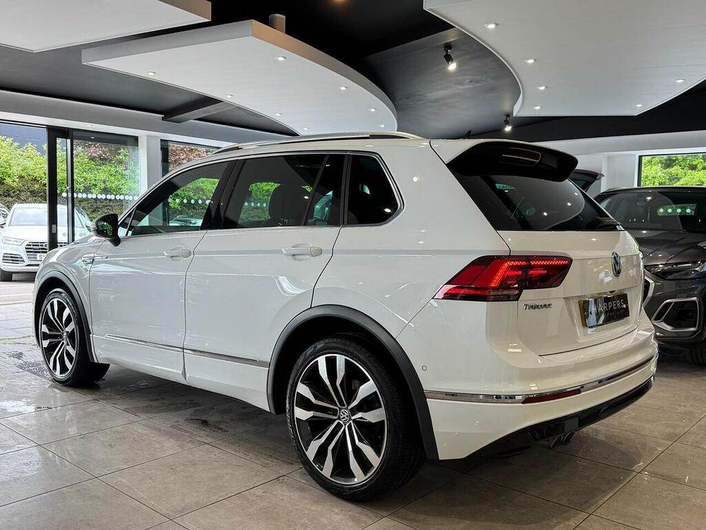 Volkswagen Tiguan 2.0 Tdi R-line Tech Suv Dsg Euro 6 Ss YM69WHK White #4