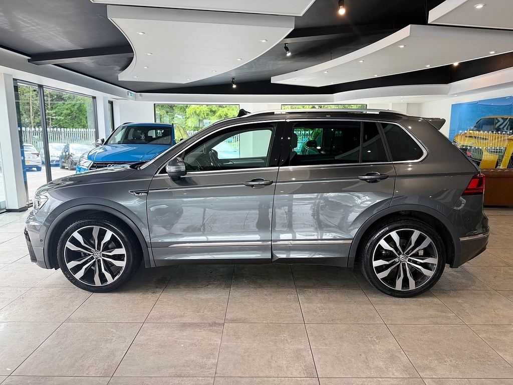 Volkswagen Tiguan 1.5 Tsi Evo R-line Suv Dsg Euro 6 Ss J14TBJ Grey #5
