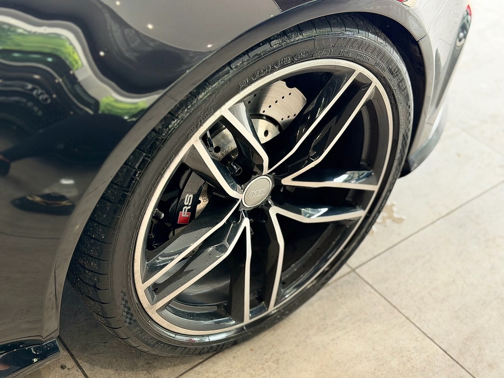 Audi RS6 Avant Estate 2014 - 2018 Black #10