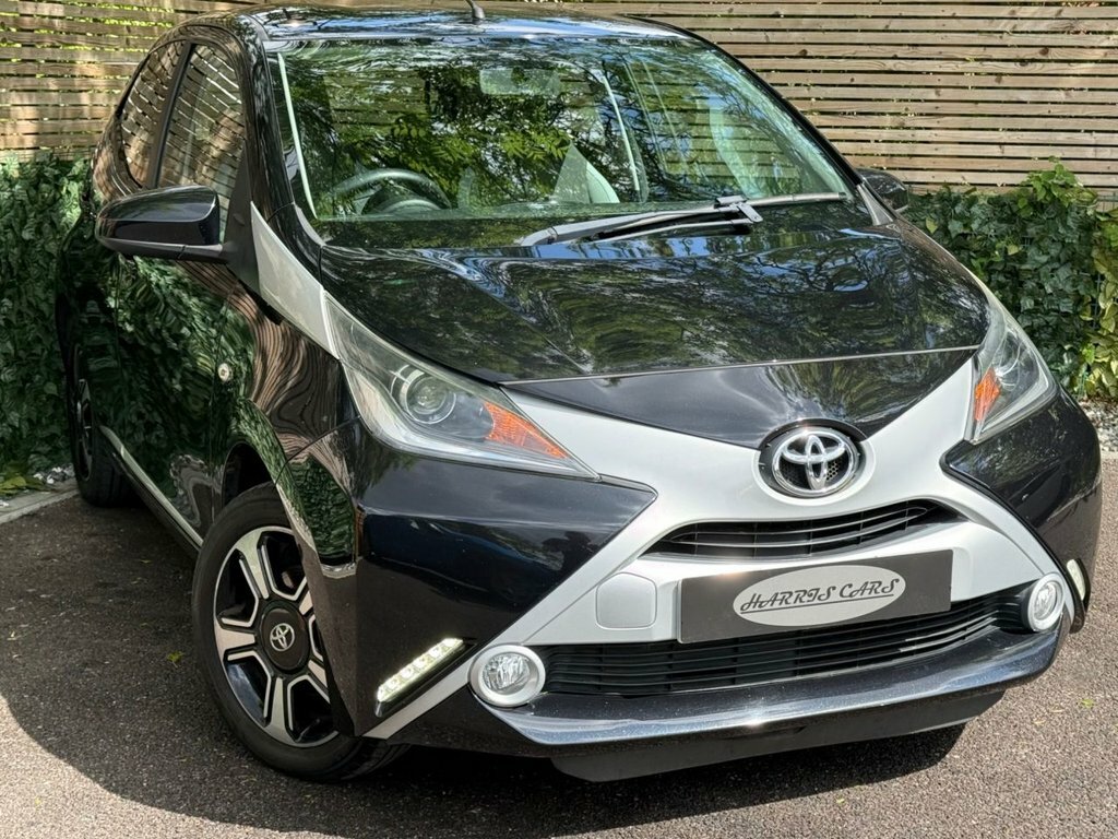 Toyota Aygo 1L X-clusiv CU16AXF Black #2