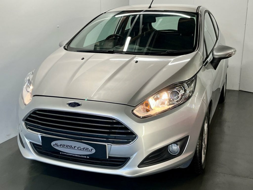 Ford Fiesta 1.3L Zetec Silver #6