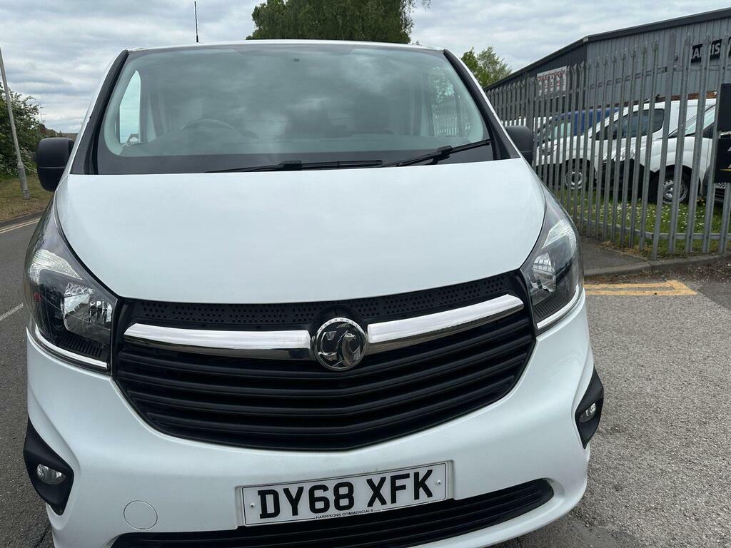 Vauxhall Vivaro 1.6 Cdti 2900 Sportive L2 H1 Euro 6 DY68XFK White #4