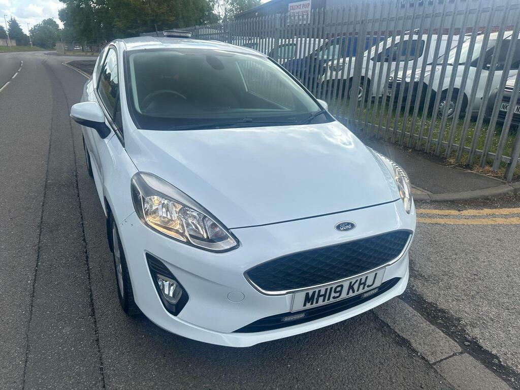 Ford Fiesta Van 1.5 Tdci Euro 6 S S MH19KHJ White #2