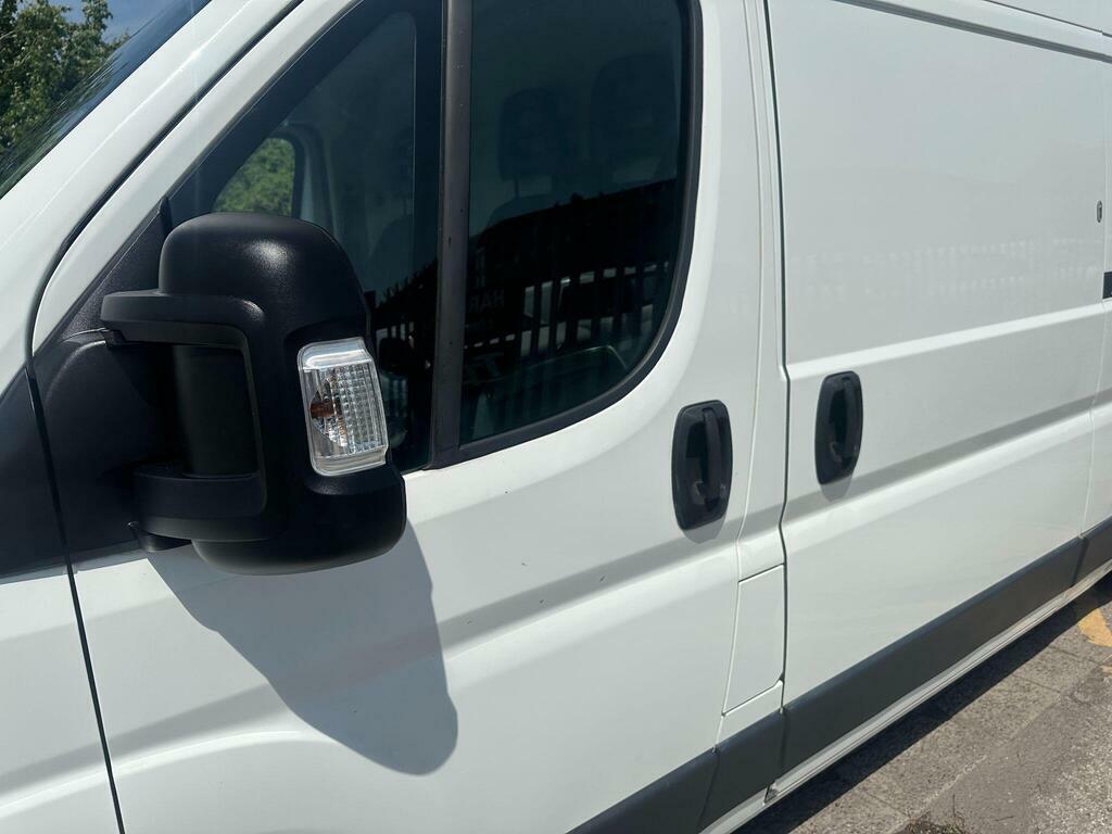 Peugeot Boxer Mpv White #4