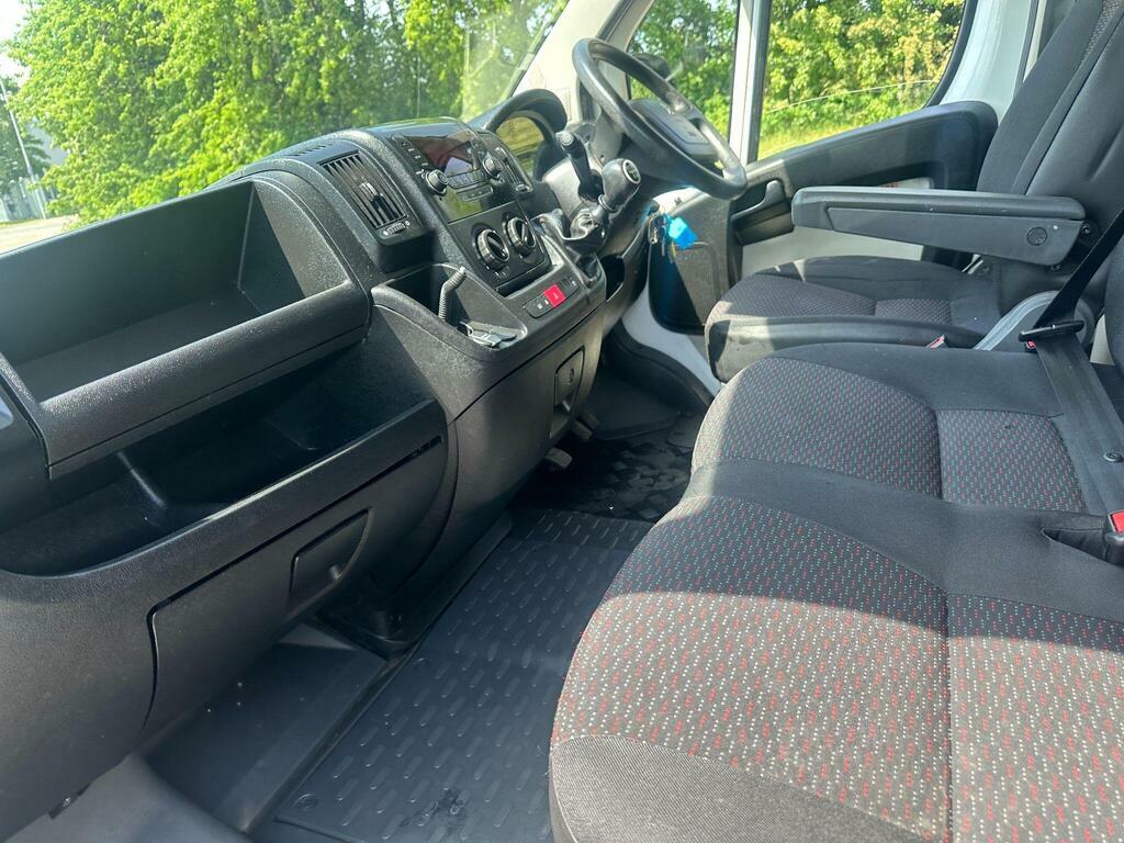 Peugeot Boxer Mpv White #5