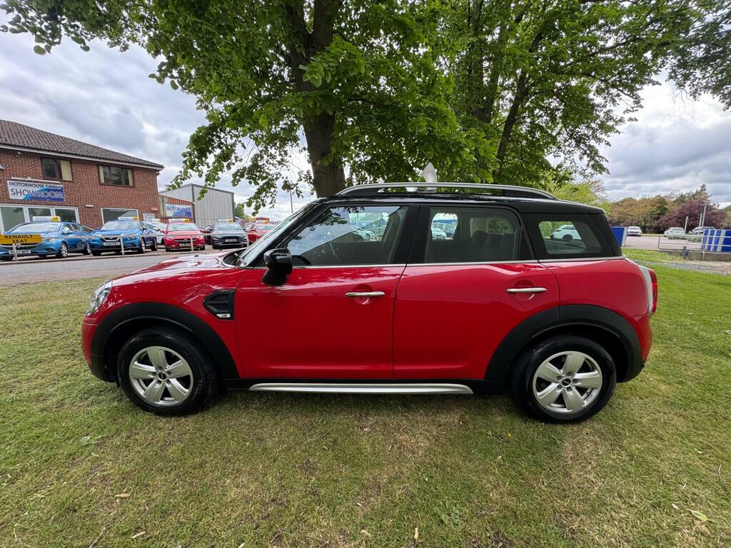 Mini Countryman 1.5 Cooper Classic Euro 6 S S CV69FHO Red #6