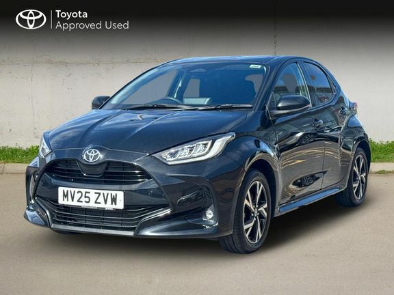 Toyota Yaris Design MV25ZVW Black #3
