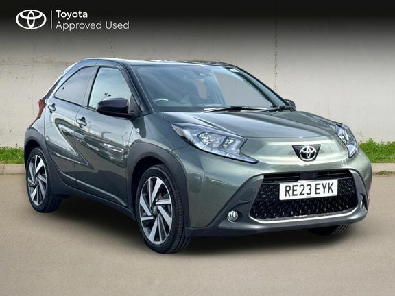 Toyota Aygo X Edge Manual Green