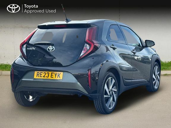 Toyota Aygo X Edge Manual RE23EYK Green #2