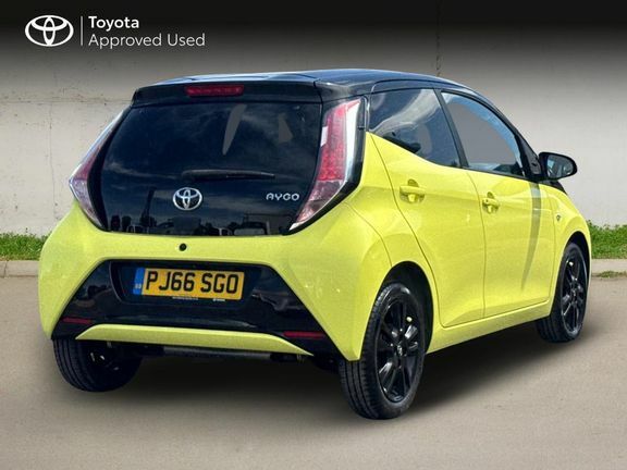 Toyota Aygo X X-cite 3 Mm Bi-tone Yellow #2