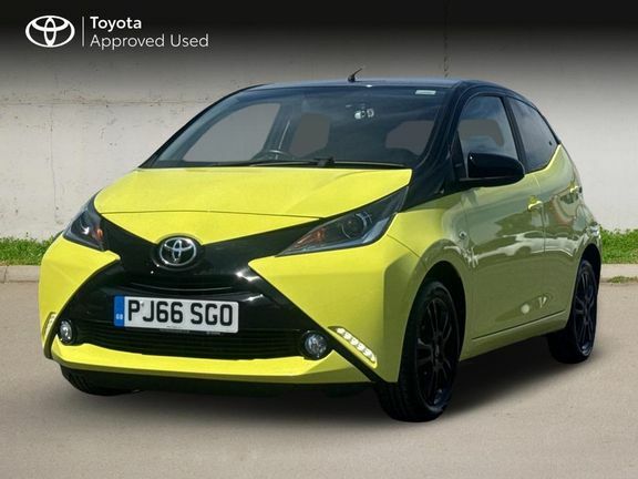 Toyota Aygo X X-cite 3 Mm Bi-tone Yellow #3