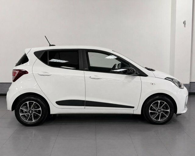 Hyundai I10 1.0 Go Se Hatchback Euro 6 67 PN68HFT White #3