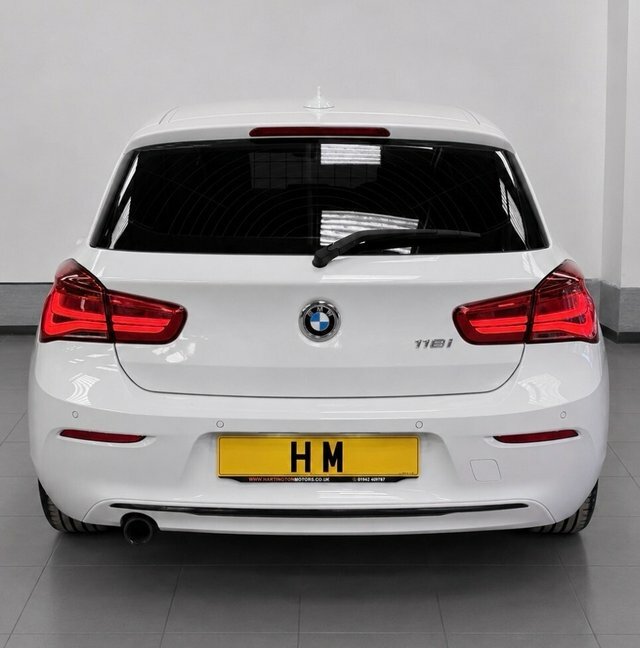 BMW 1 Series 1.5 118I Sport Hatchback Euro 6 MJ19JVN White #6