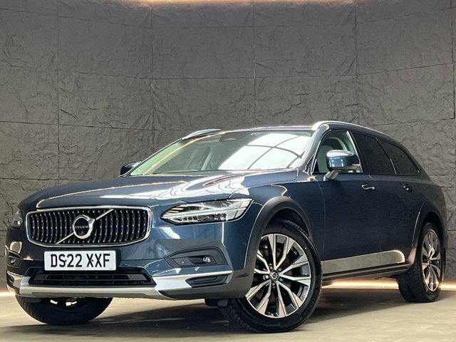 Volvo V90 Cross Country Estate Blue