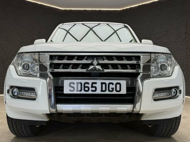 Mitsubishi Shogun Suv SD65DGO White #4