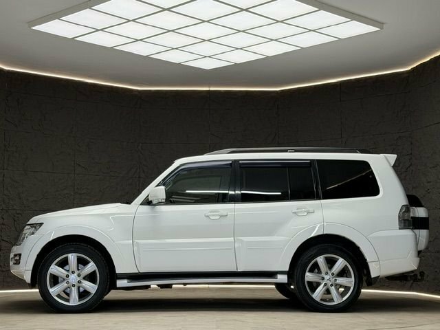Mitsubishi Shogun Suv SD65DGO White #5