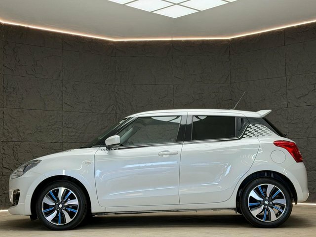 Suzuki Swift Hatchback NU20LZO White #3