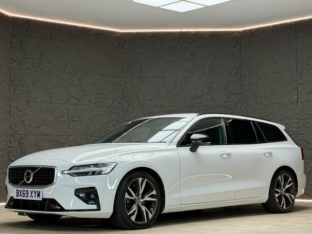 Volvo V60 Estate BX69XYM White #2