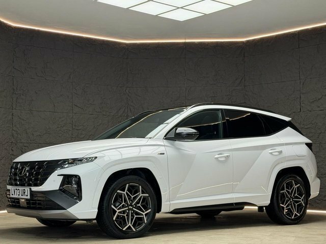 Hyundai Tucson Suv LV73URJ White #5
