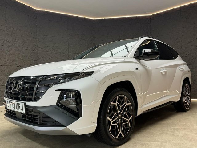 Hyundai Tucson Suv LV73URJ White #6