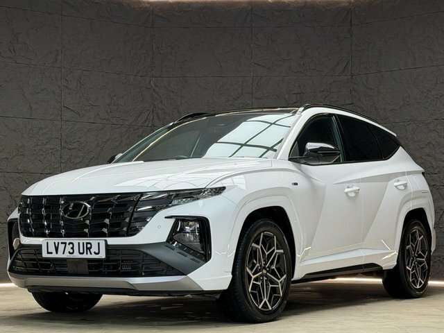 Hyundai Tucson Suv LV73URJ White #4