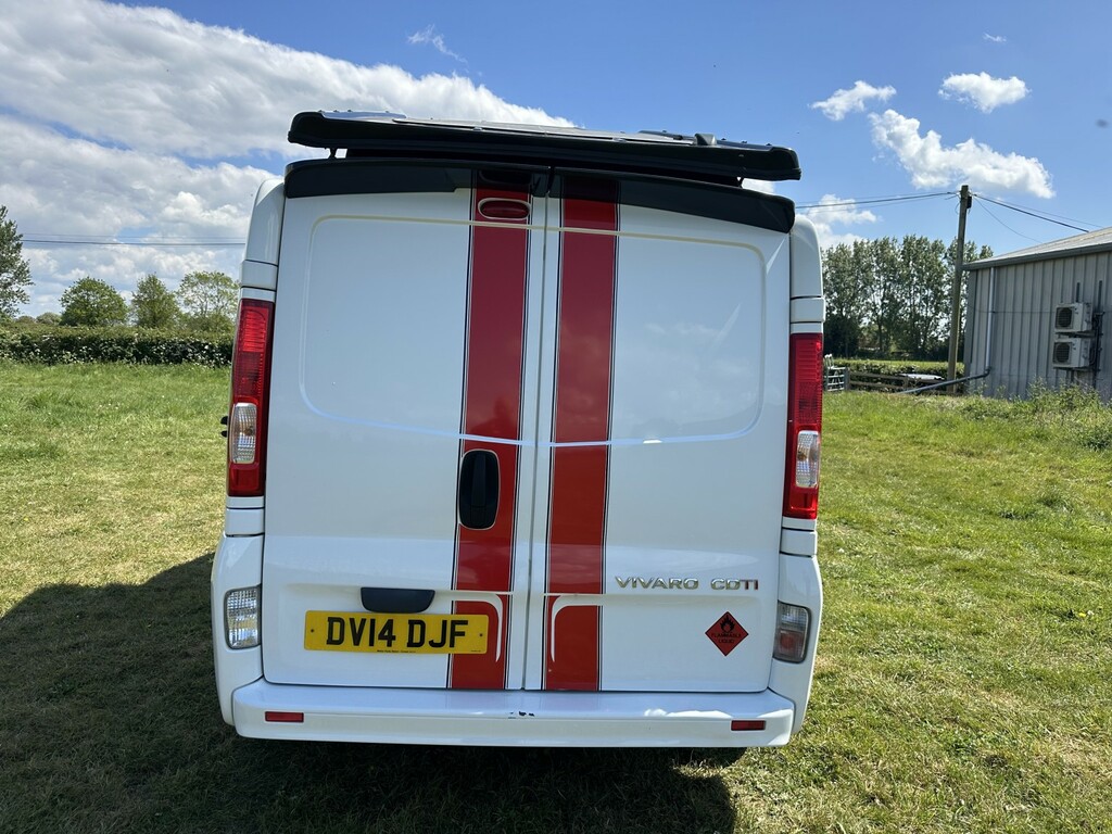 Vauxhall Vivaro Camper Van 2.0 2900 Cdti 201414 DV14DJF White #4